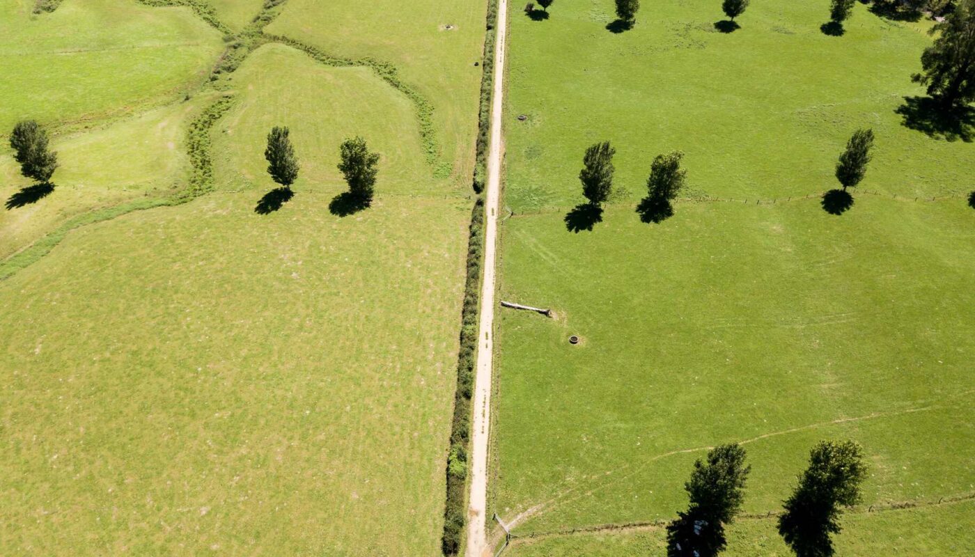 OData: Lower Than or Equals Operator