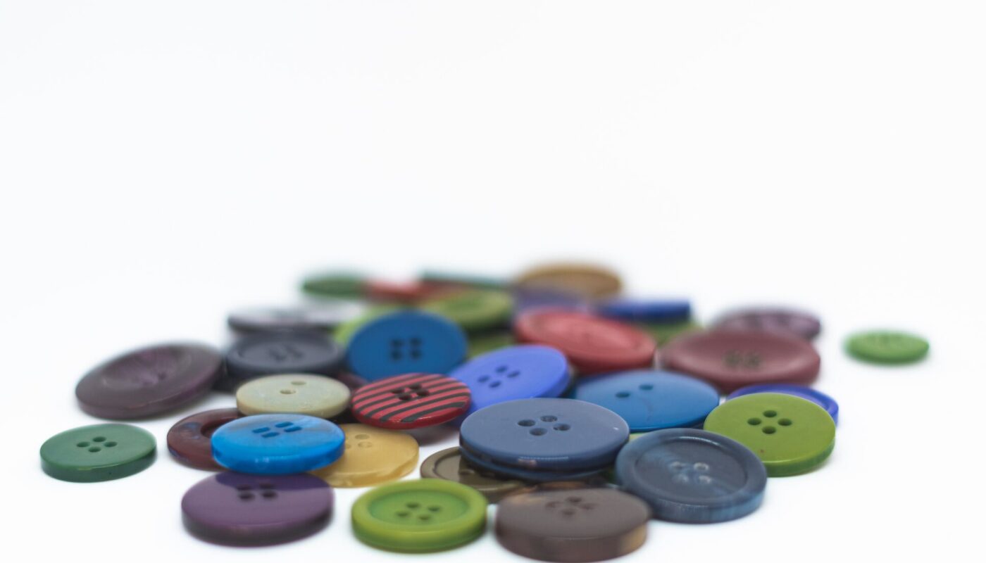 How to assign values to variables in Power Apps?