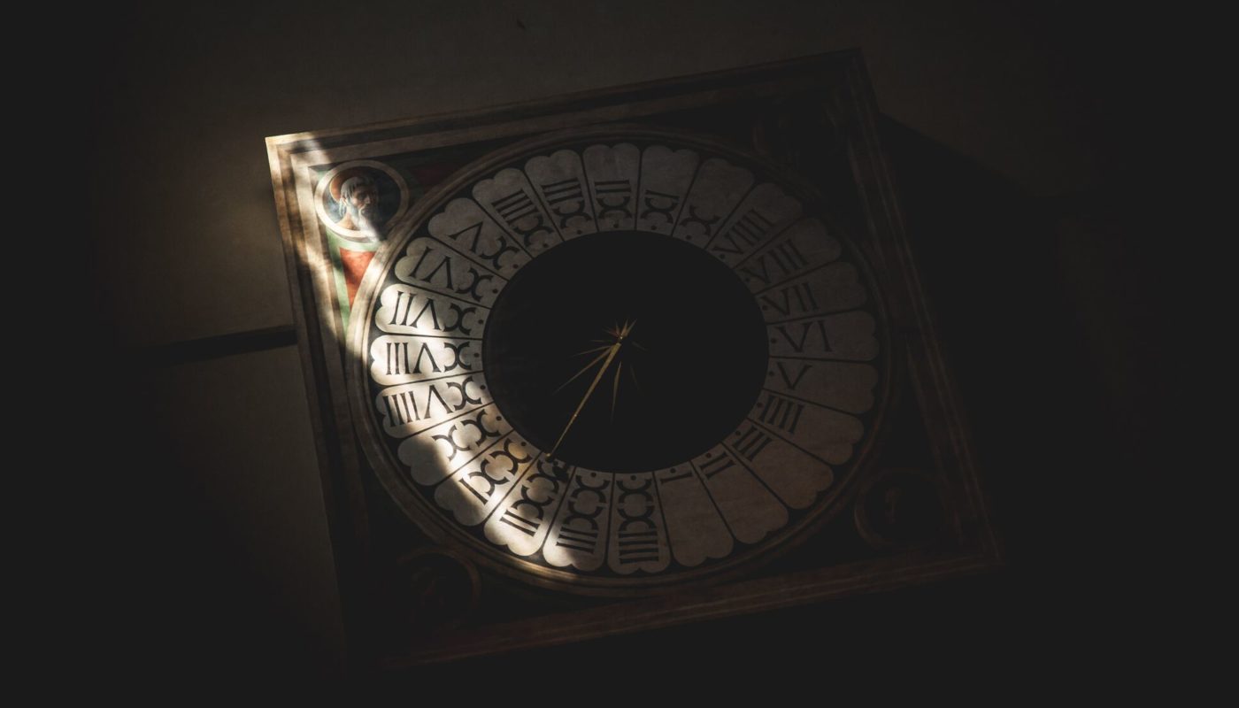 How to format a date in another language in Power Automate